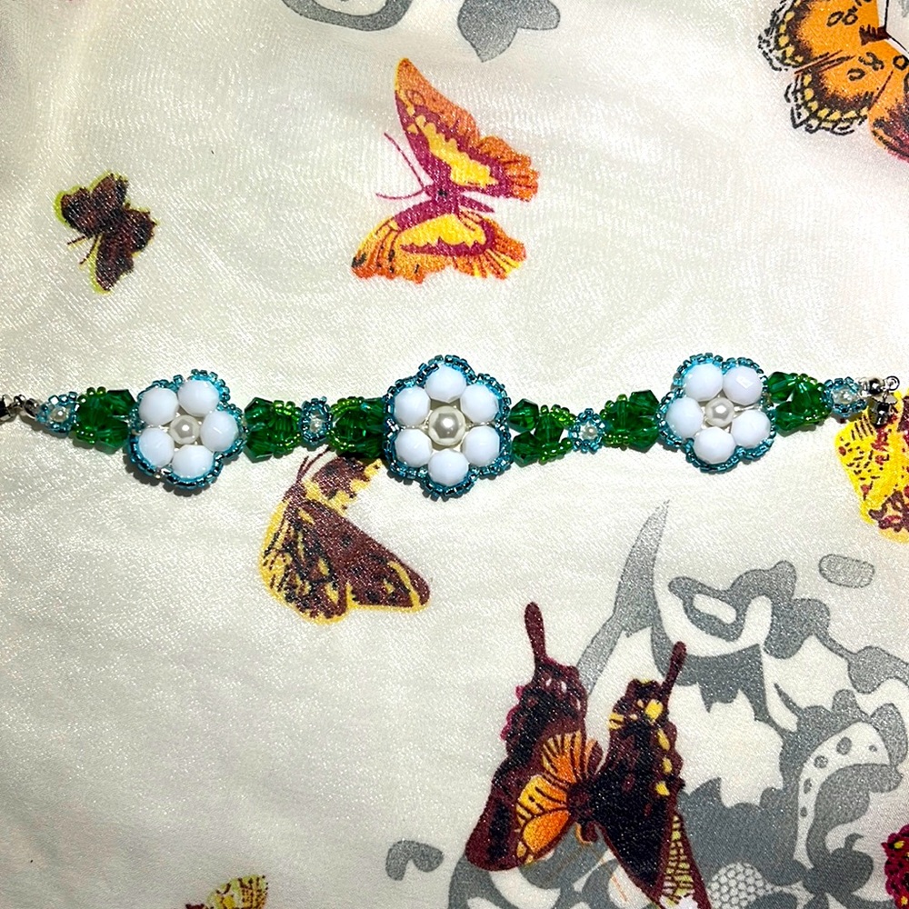 handmade flower bracelet